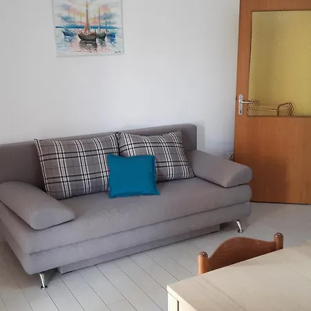 Mara Apartman *